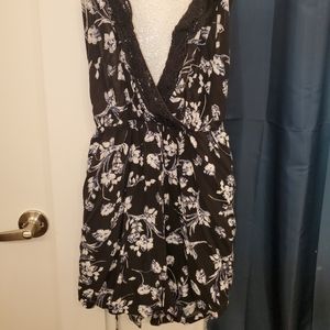 Fashion Nova flower romper
